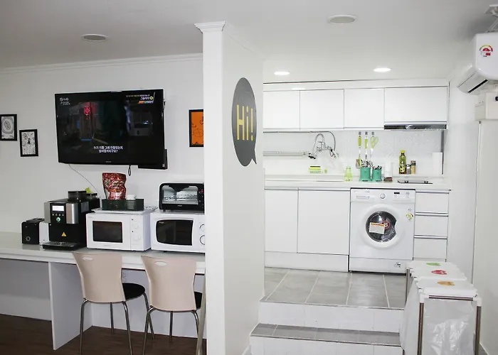 Hotel Njoy 2*
